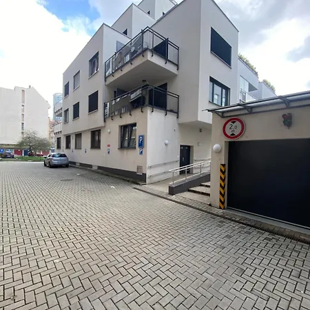 Apartament The Elite Iii Downtown Ac & Garage Parking *